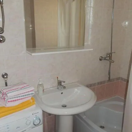 Blaz 2 - For 3 Persons, 150 M From The *